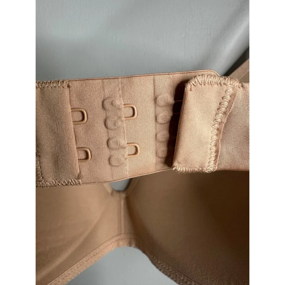 SKIMS 36C Natural Comfort Revolution Underwire Bra Smooth Seamless T-Shirt Bra - Picture 5 of 9